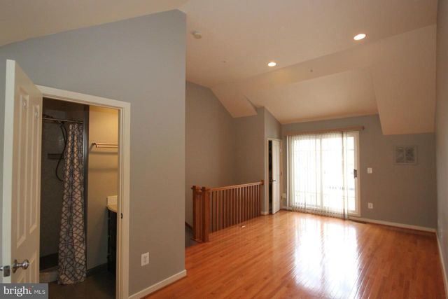 2831 11TH ST N, Arlington, VA 22201