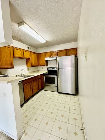 18333 Roehampton Drive 1028, Dallas, TX 75252