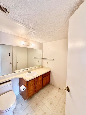 18333 Roehampton Drive 1028, Dallas, TX 75252