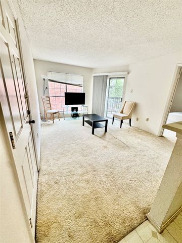 18333 Roehampton Drive 1028, Dallas, TX 75252