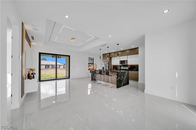 2614 44th ST W, Lehigh Acres, FL 33971