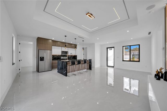 2614 44th ST W, Lehigh Acres, FL 33971