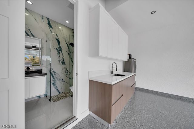 2614 44th ST W, Lehigh Acres, FL 33971