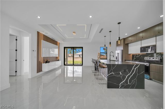 2614 44th ST W, Lehigh Acres, FL 33971