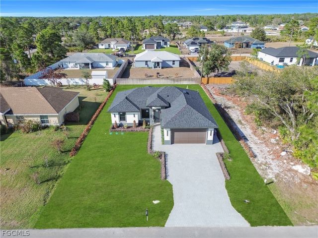 2614 44th ST W, Lehigh Acres, FL 33971