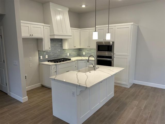 2529 NW 196th Street, Edmond, OK 73012