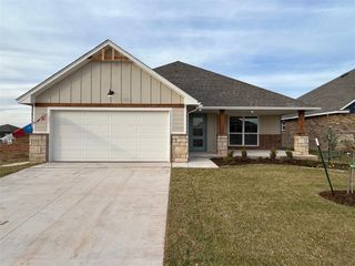 2529 NW 196th Street, Edmond, OK 73012