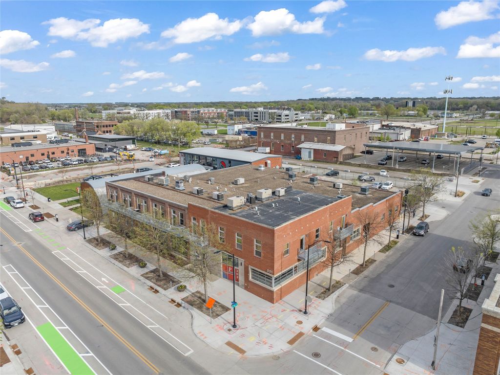 301 E Court Avenue 207, Des Moines, IA 50309