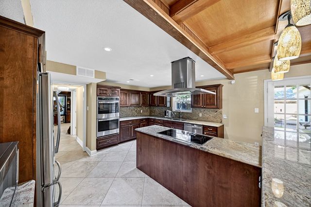 4800 Teakwood Trace, Midland, TX 79707