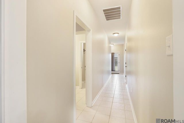 42451 Baystone Ave, Prairieville, LA 70769