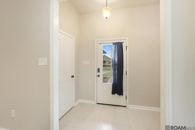 42451 Baystone Ave, Prairieville, LA 70769