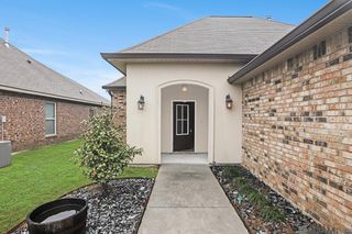 42451 Baystone Ave, Prairieville, LA 70769