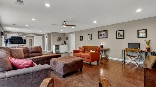 695 Autumn Drive, Altoona, WI 54720