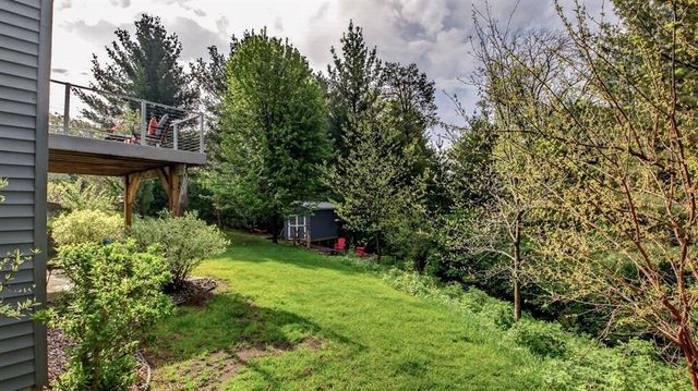 695 Autumn Drive, Altoona, WI 54720