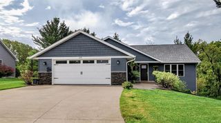 695 Autumn Drive, Altoona, WI 54720