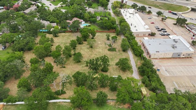 2301 Conway Lane, Denton, TX 76205