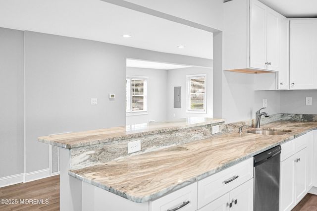 5 Seventh Street, Matawan, NJ 07747