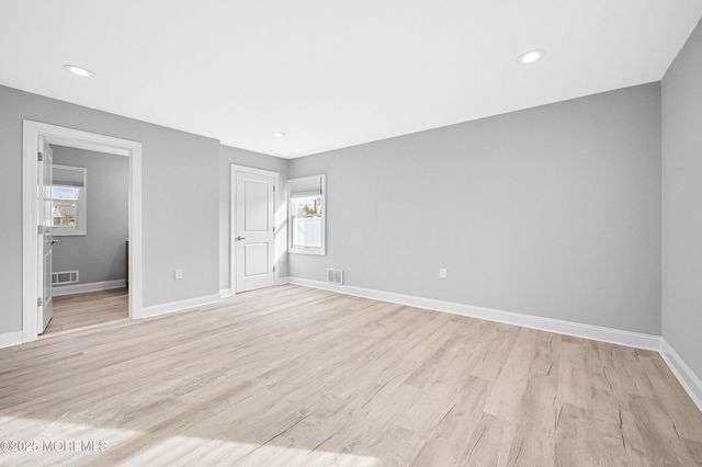 5 Seventh Street, Matawan, NJ 07747