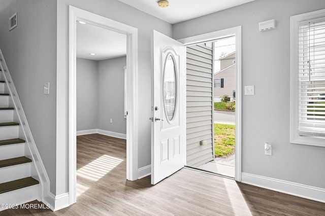 5 Seventh Street, Matawan, NJ 07747