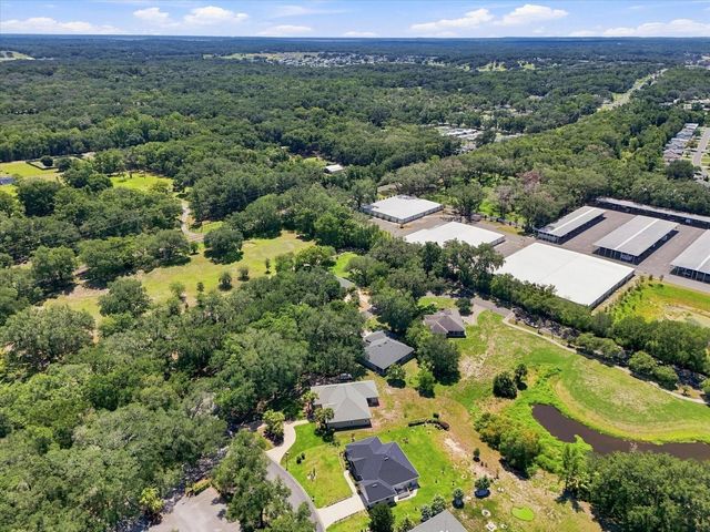512 DOWLING CIRCLE, Lady Lake, FL 32159