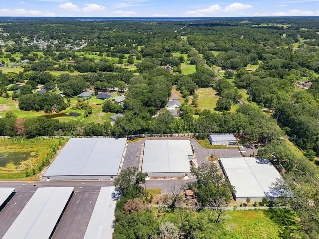 512 DOWLING CIRCLE, Lady Lake, FL 32159