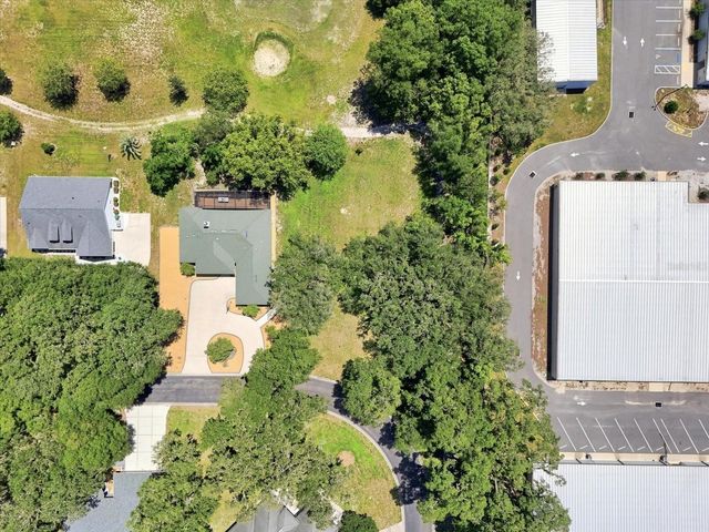 512 DOWLING CIRCLE, Lady Lake, FL 32159