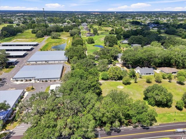 512 DOWLING CIRCLE, Lady Lake, FL 32159