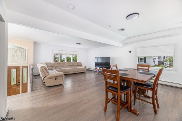 66 Robert St, North Haledon Boro, NJ 07508