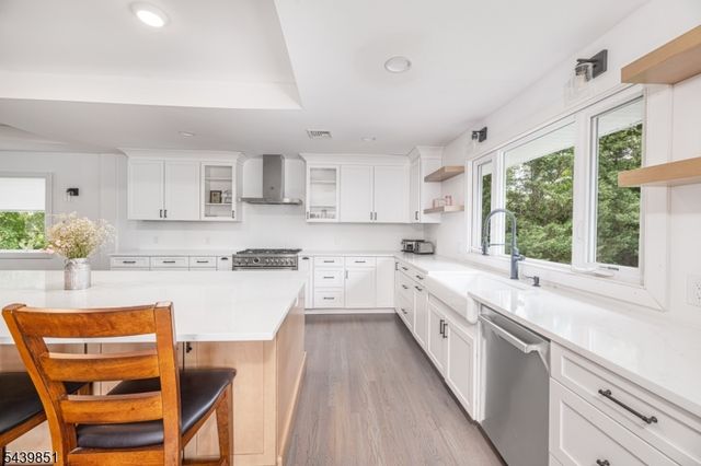 66 Robert St, North Haledon Boro, NJ 07508