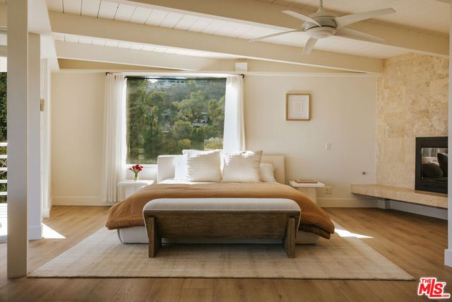 8448 Franklin Avenue, Los Angeles, CA 90069