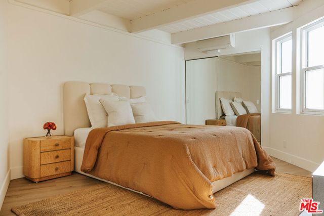 8448 Franklin Avenue, Los Angeles, CA 90069