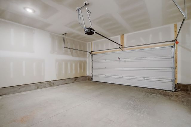 211 Redhead Lane, Lebanon, TN 37090