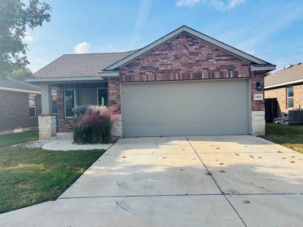 1418 Walden Pond DR, Pflugerville, TX 78660