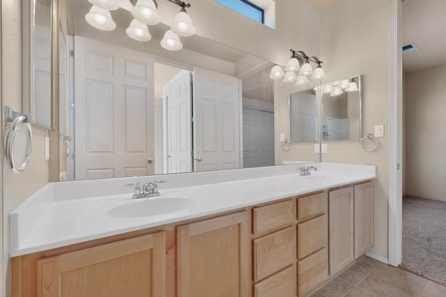 204 Riesling Road, Bernalillo, NM 87004