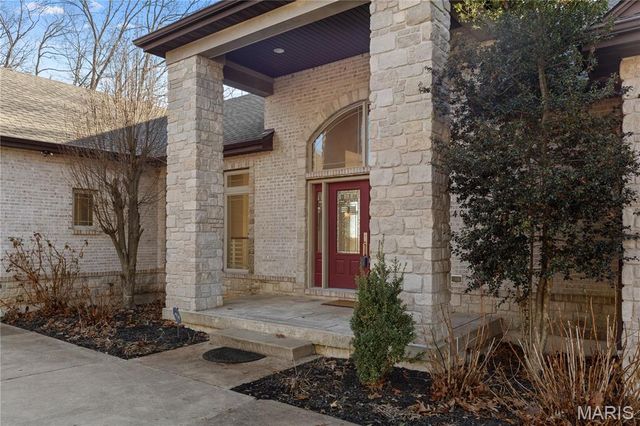 140 Norfork Court, Defiance, MO 63341