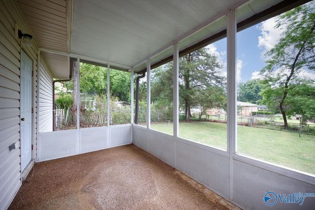 3807 Grizzard Road NW, Huntsville, AL 35810