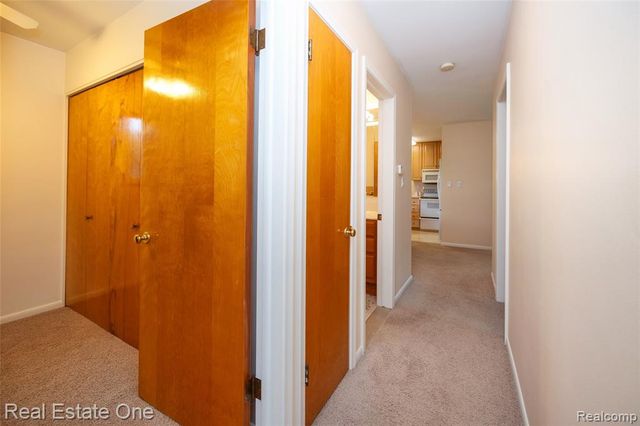 1156 Bielby Street, Waterford, MI 48328