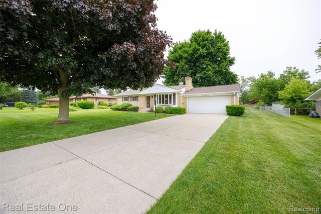 1156 Bielby Street, Waterford, MI 48328