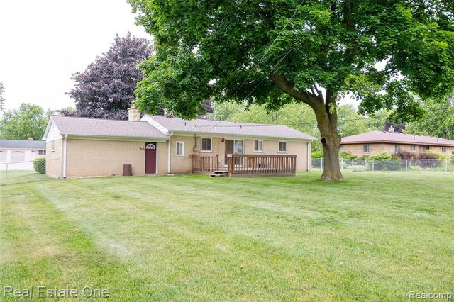 1156 Bielby Street, Waterford, MI 48328