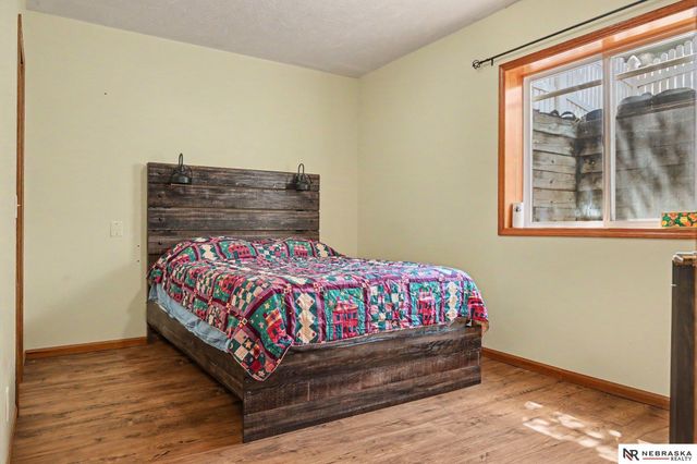 2811 Leigh Lane, Papillion, NE 68133