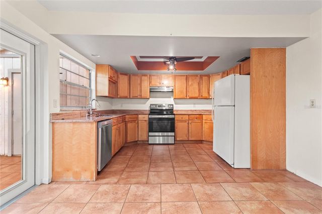 15304 MORNING DRIVE, Lutz, FL 33559