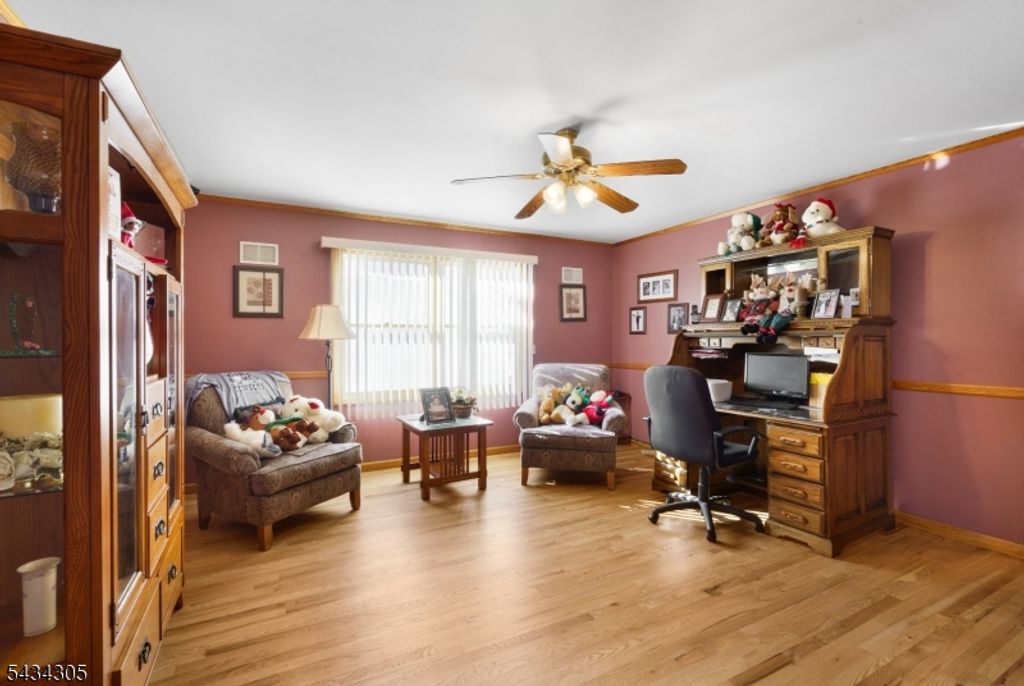 17 Pleasant Pl, Kearny Town, NJ 07032 — photo 4
