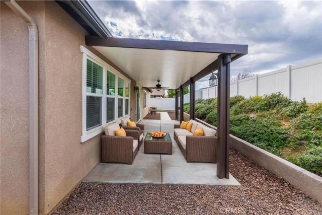 30148 Woodland Hills Street, Murrieta, CA 92563