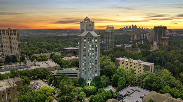 2870 Pharr Court South NW 2602, Atlanta, GA 30305