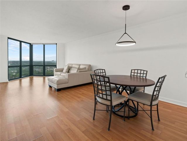 2870 Pharr Court South NW 2602, Atlanta, GA 30305