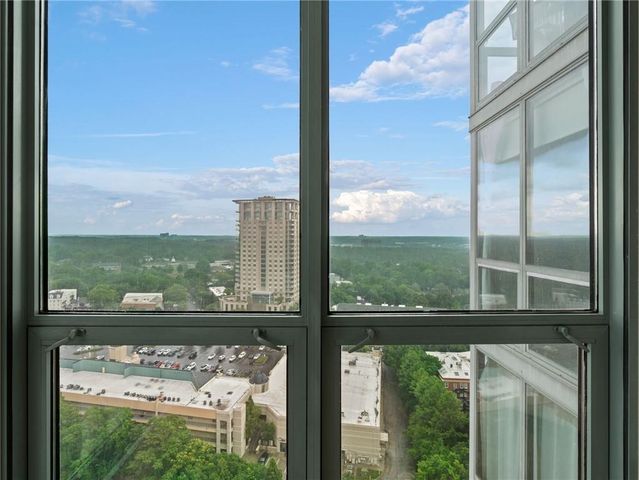 2870 Pharr Court South NW 2602, Atlanta, GA 30305