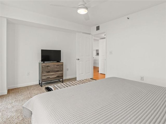 2870 Pharr Court South NW 2602, Atlanta, GA 30305