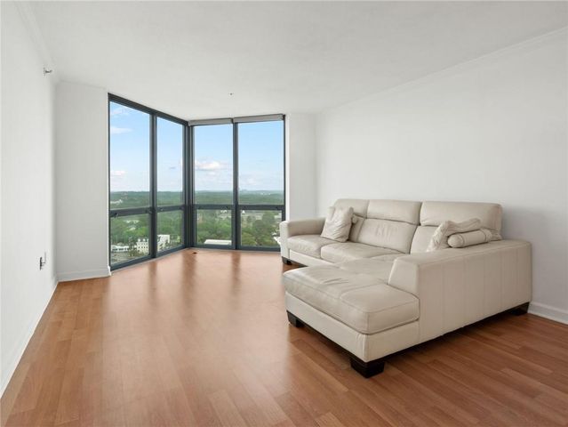 2870 Pharr Court South NW 2602, Atlanta, GA 30305