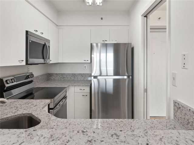 2870 Pharr Court South NW 2602, Atlanta, GA 30305