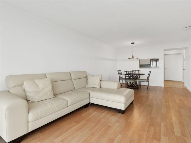 2870 Pharr Court South NW 2602, Atlanta, GA 30305